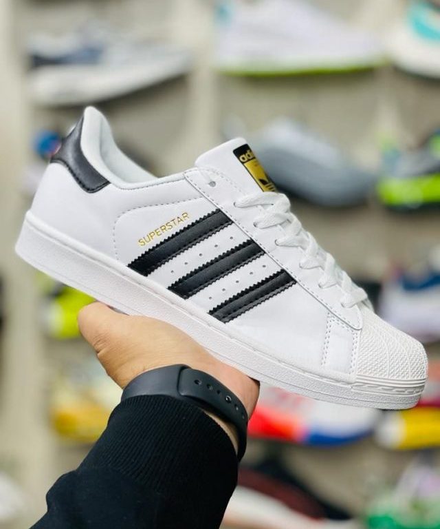 How to keep your white Adidas Superstar Shoes clean